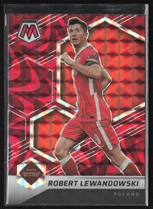 2021-22 Panini Mosaic Road to FIFA World Cup #51 Robert Lewandowski Reactive Red